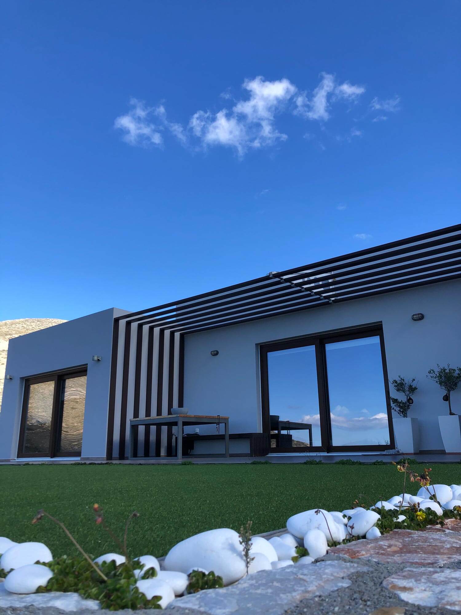 Συρώμενη μπαλκονόπορτα