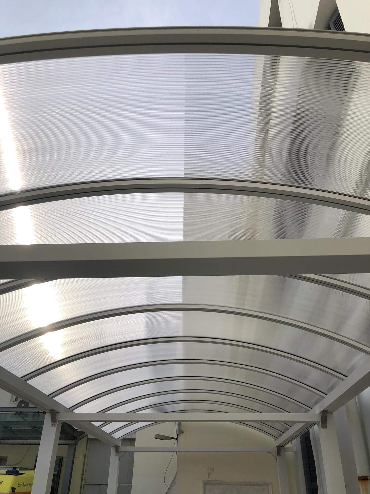 Αλουμινένια σκεπή